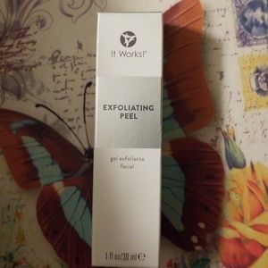 It works exfoliating peel